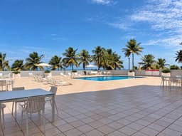 Apartamento de esquina frente al mar en St. Mary's, Condado
