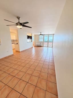 Penthouse de 3 habitaciones en Guaynabo